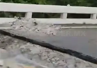 Denuncian puente peligroso en Tonalá