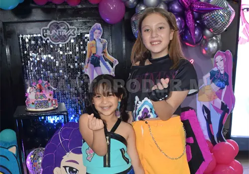 Ilia y Azul festejan su cumpleaños