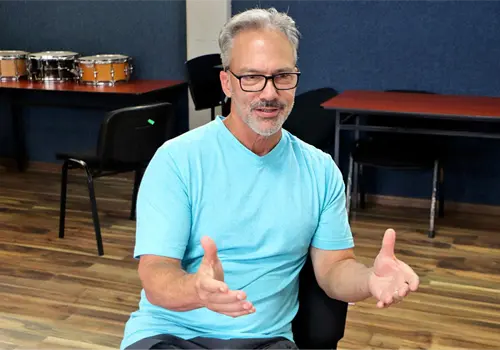 John Wooton inspira a estudiantes