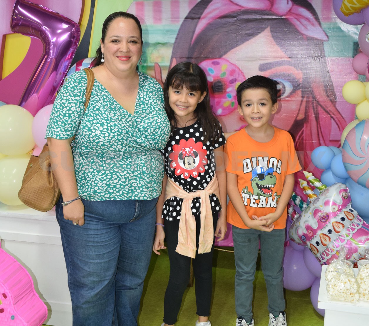 Nicole cumple 7 años