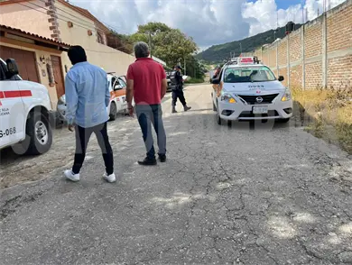 Apuñalan a taxista en el abdomen tras asalto