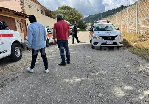 Apuñalan a taxista en el abdomen tras asalto