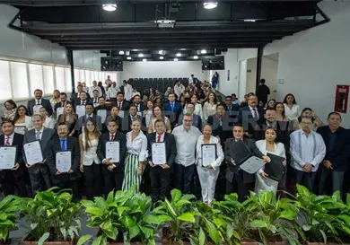 Fortalece la formación de servidores del pueblo
