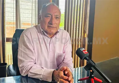 Maestros impactan economía con cierres carreteros