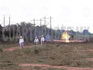 Explota línea de gas en el complejo Cactus