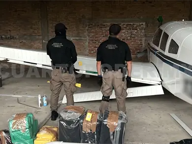 Aseguran aeródromo y cocaína en avioneta