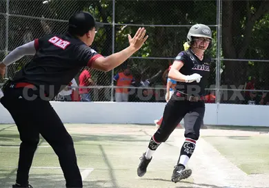 Avíos toma ventaja en una final accidentada Avíos toma ventaja en una final accidentada