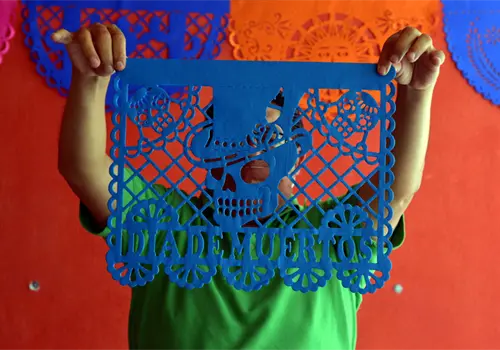 Papel picado de Huixcolotla, Puebla Papel picado de Huixcolotla, Puebla