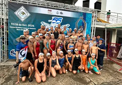 Delfines cierran Festival Acuario en tercero Delfines cierran Festival Acuario en tercero