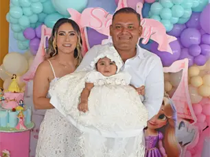 Sandy recibe el bautismo