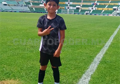 "Cuichita Jr.", el niño que juega con el corazón "Cuichita Jr.", el niño que juega con el corazón