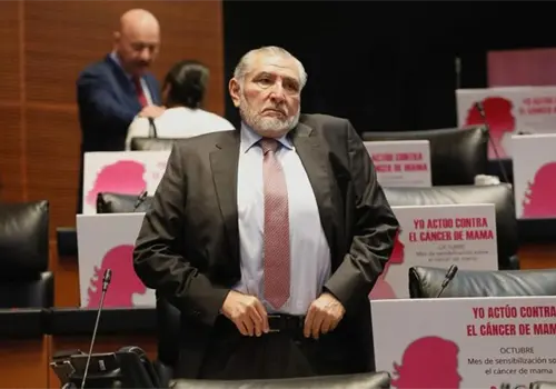 Hijo de Adán habitó casa involucrada en corrupción