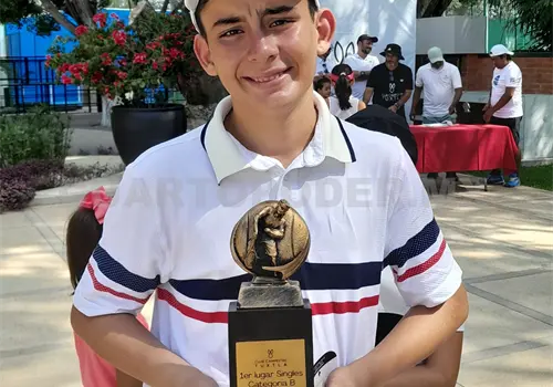 Culmina exitoso Torneo Estatal UTR 2025