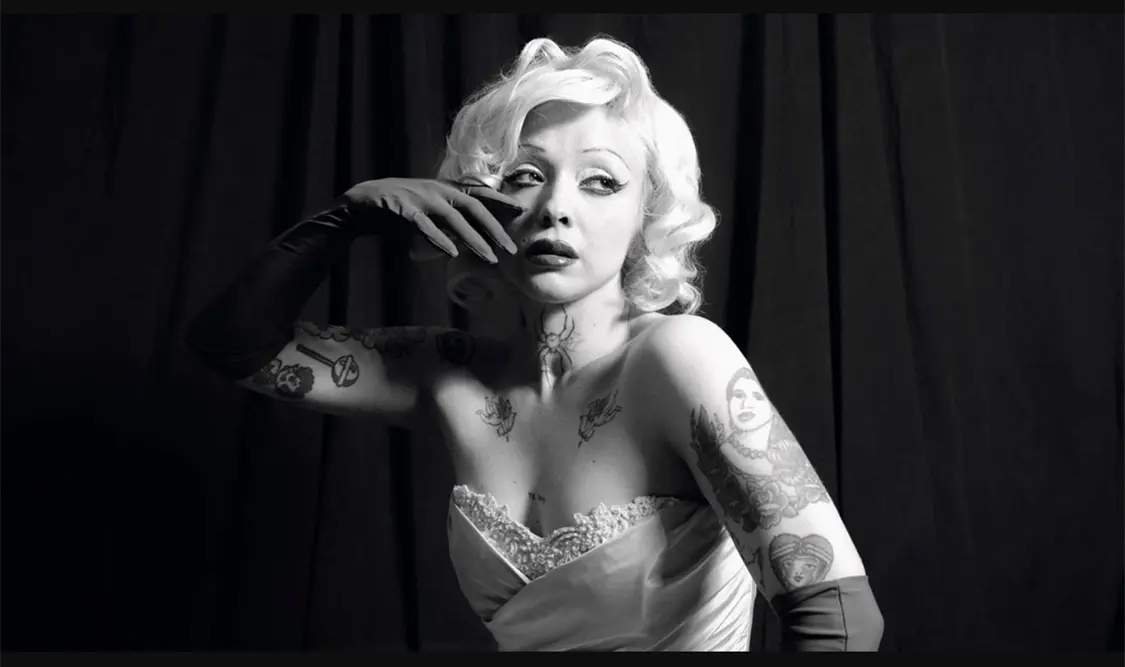 Mon Laferte rompe esquemas