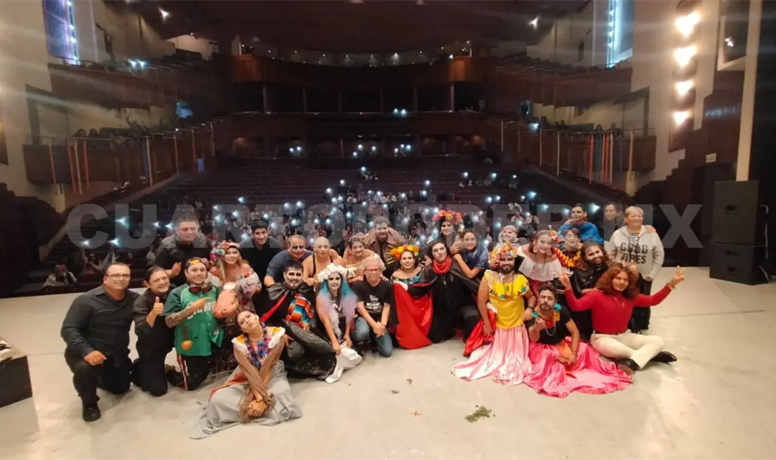 Función de Bienvenido, conde Drácula, en el Teatro de la Ciudad Emilio Rabasa. Cortesía