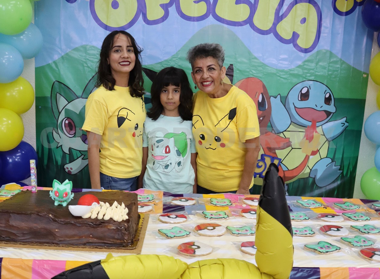 Ofelia celebra su primera década