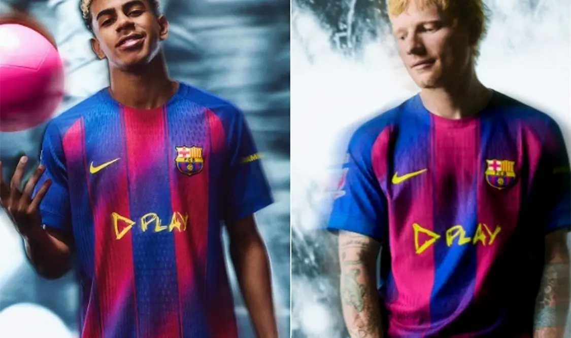 Ed Sheeran muestra su pasión futbolera