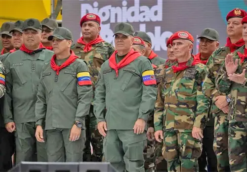 Venezuela realiza ejercicios militares para proteger costas
