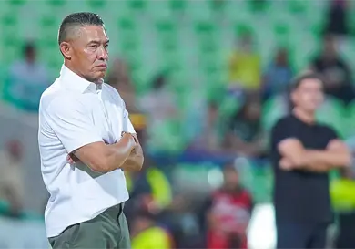 Ambriz llora la muerte de Manuel Lapuente Ambriz llora la muerte de Manuel Lapuente