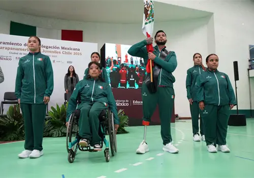 Abanderan a la delegación mexicana que competirá en JPJ de Chile