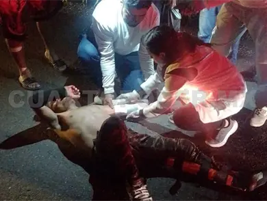 Tres motoristas resultan gravemente lesionados