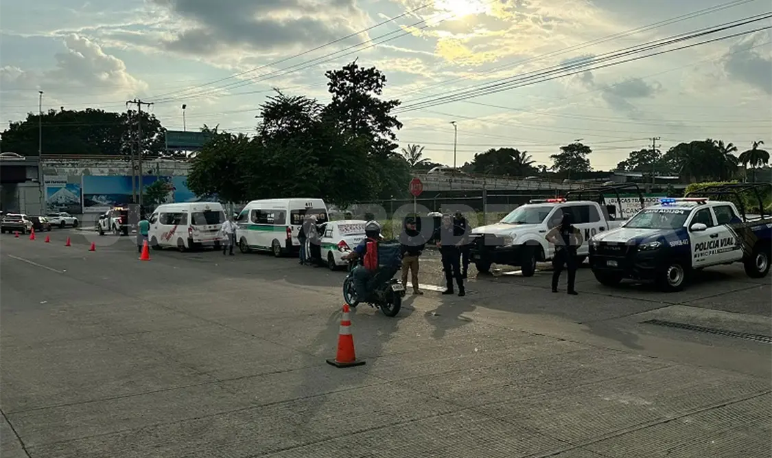 En Tapachula se emitió una infracción, además de ocho colectivos y seis taxis apercibidos por diversas irregularidades. CP