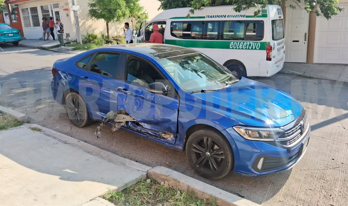 Se pasa la preferencia y colisiona a colectivo