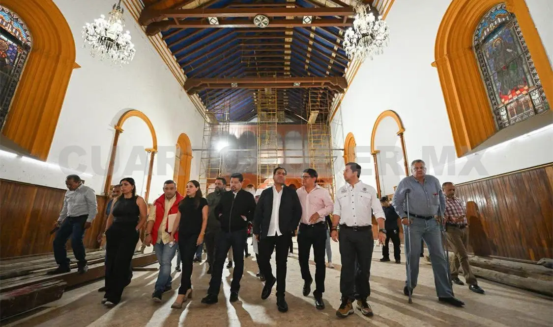 Constató las obras que se realizan en la Parroquia de San Sebastián y el Templo de Santo Domingo. Cortesía