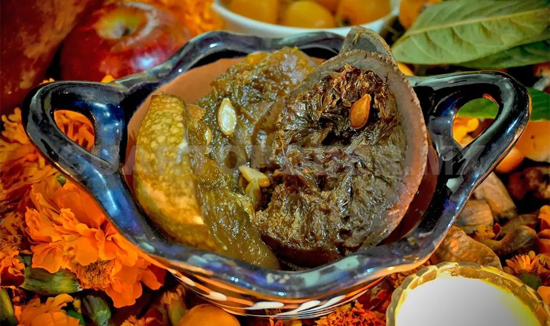 La costumbre de incluir la calabaza dulce en los altares de Día de Muertos tiene raíces antiguas. Diego Pérez / CP