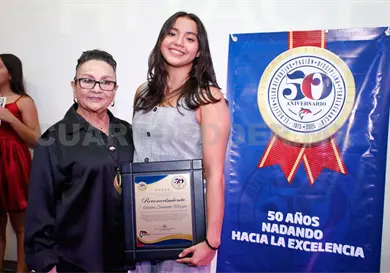 Premian a las mejores sirenas y tritones Premian a las mejores sirenas y tritones