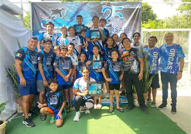 Orcas se corona en su 25º aniversario Orcas se corona en su 25º aniversario