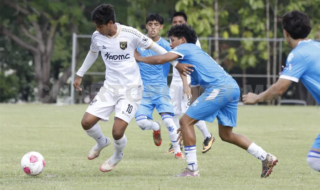 Encuentro celebrado en la cancha del Tec de Monterrey Campus Chiapas, en Tuxtla Gutiérrez. Cortesía