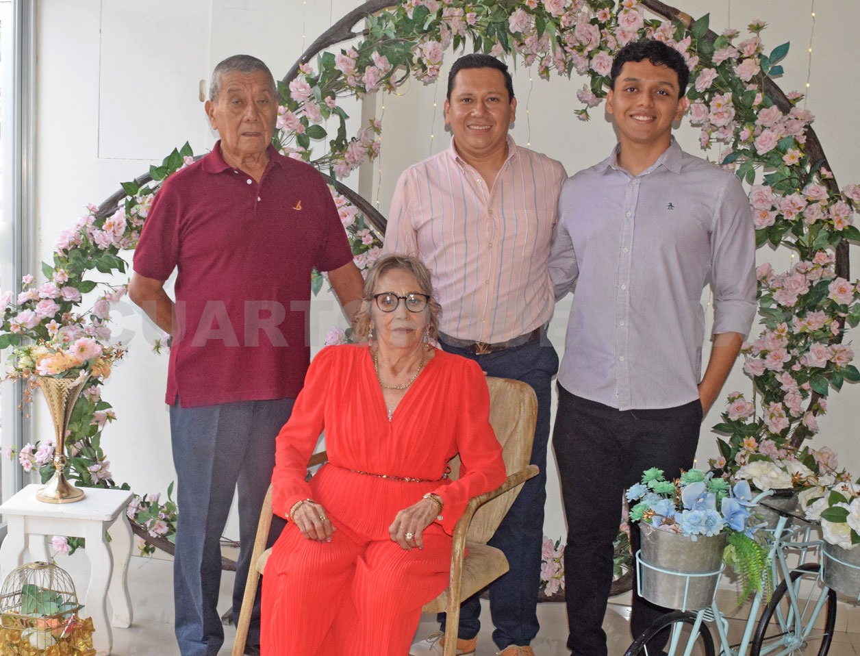 Hilda celebra 83 años