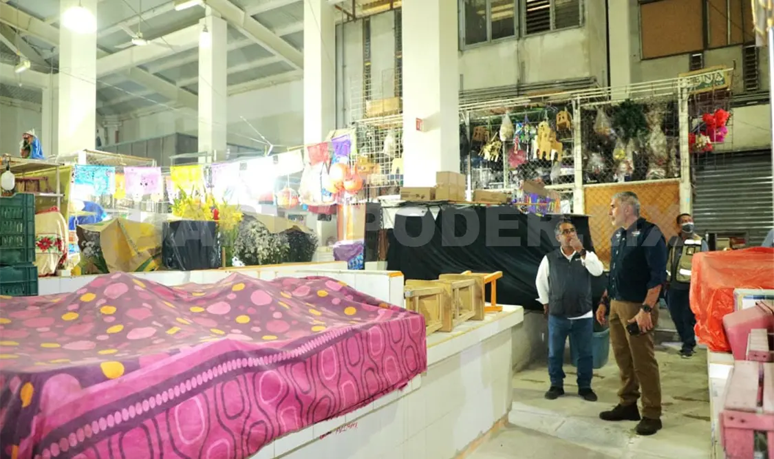 Realiza Ángel Torres seguimiento a obra del mercado