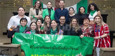 Aprueban ley de interrupción de embarazo en menores Aprueban ley de interrupción de embarazo en menores