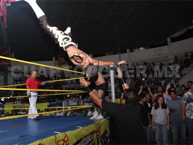 Noche de intensidad en el Deportivo Roma