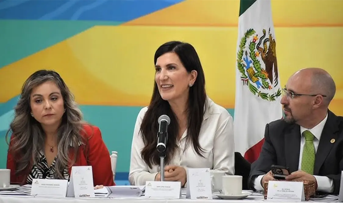 Mensajes de división no ayuda: López Rabadán