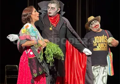 Gran éxito de Bienvenido, conde Drácula Gran éxito de Bienvenido, conde Drácula