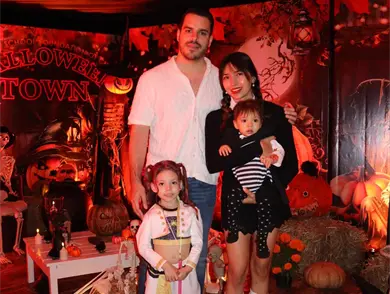 American School celebra Halloween