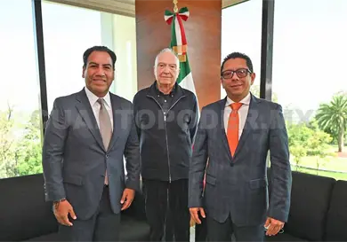 Se reúne ERA con fiscal general de la República