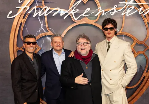 Exhiben la belleza de Frankenstein