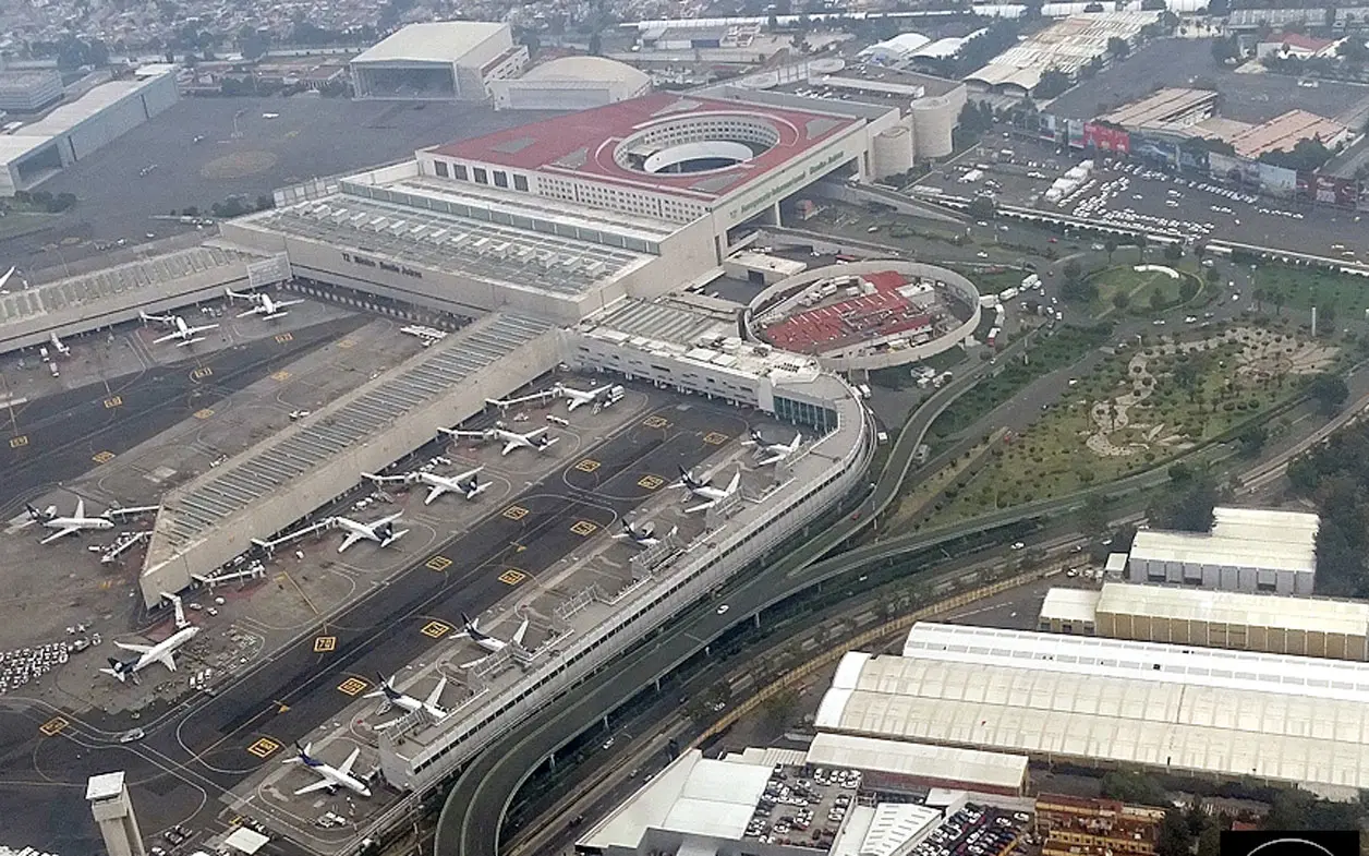 AICM cumple 97 años de operaciones