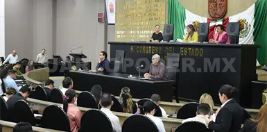 Se pronuncian contra acoso a la presidenta