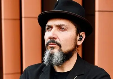 Reyli Barba saca el "animal" Reyli Barba saca el "animal"