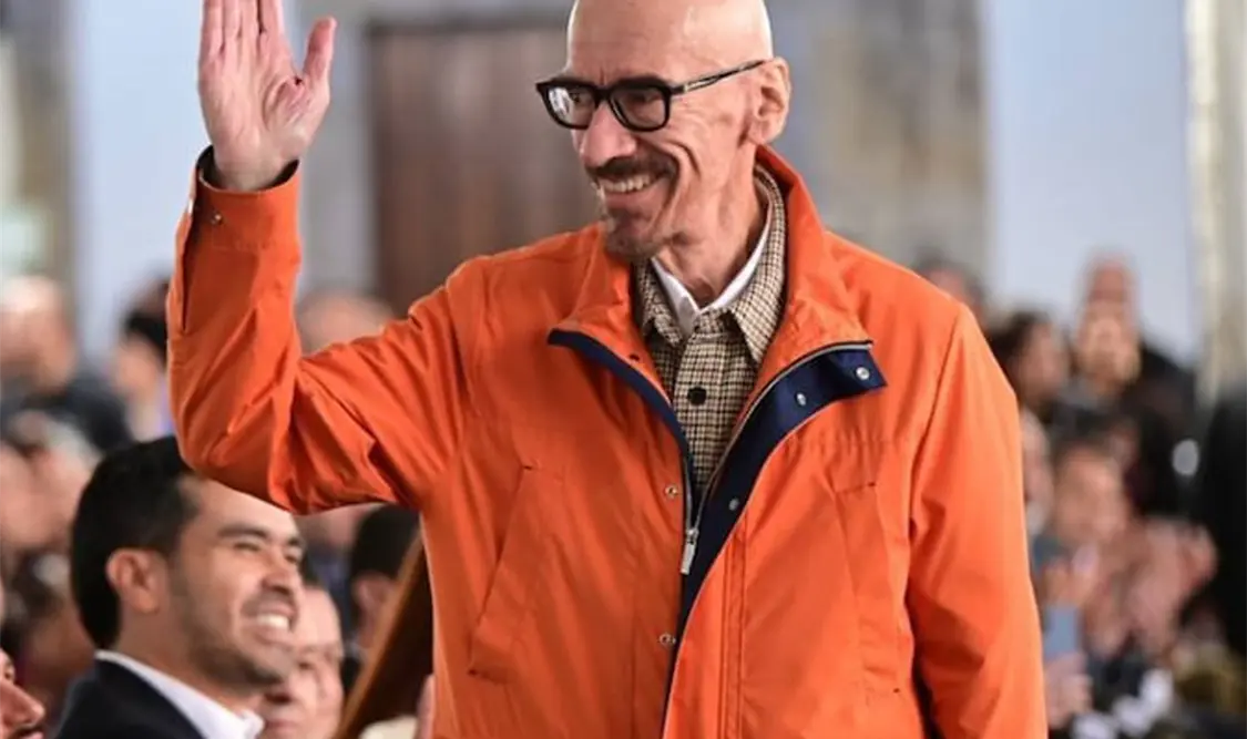 Luego de superar el cáncer, Dante Delgado acude a informe de gobernador. Cortesía