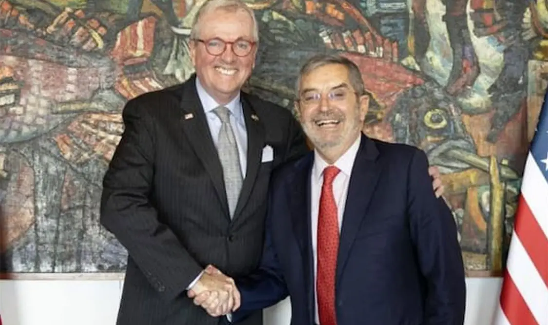 Se reúnen en la cancillería y firmaron un memorándum de entendimiento. Cortesía