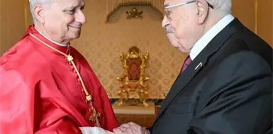 El papa recibe al presidente de Palestina El papa recibe al presidente de Palestina