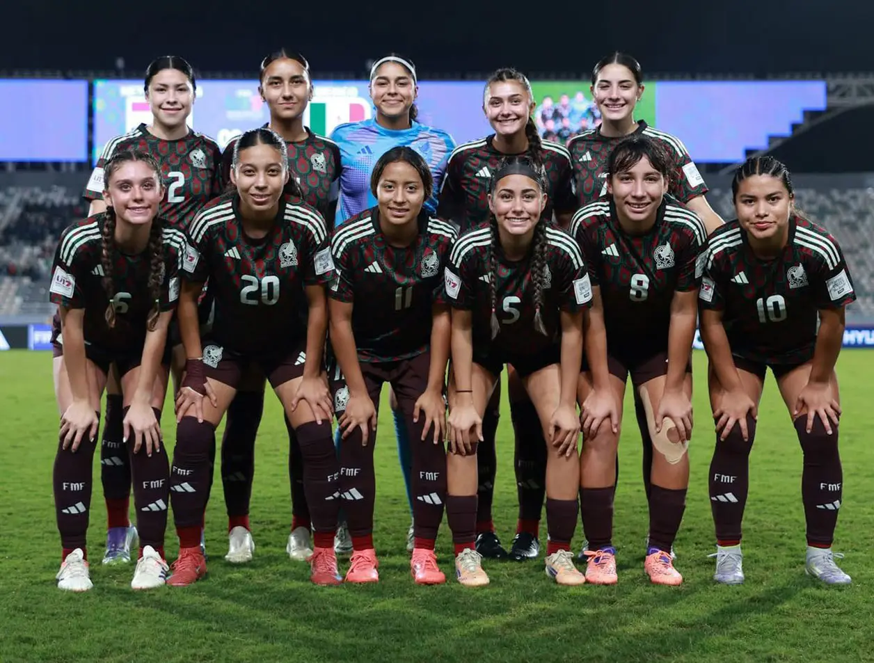 Joselyn Solís, titular en la derrota de México