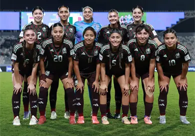 Joselyn Solís, titular en la derrota de México
