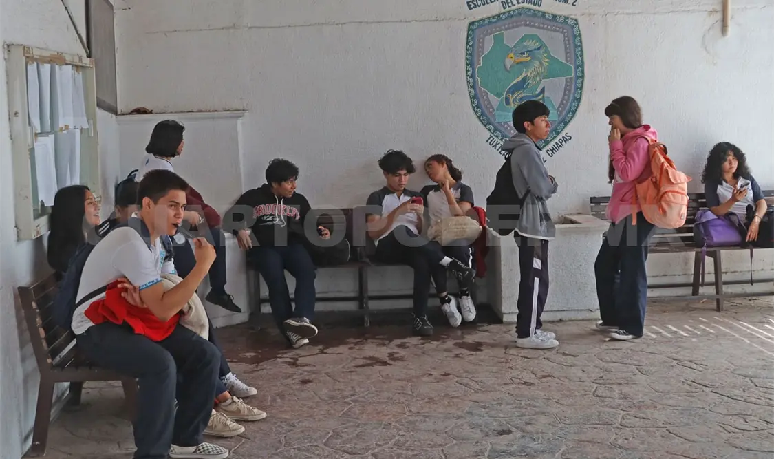 Los estudiantes aseguraron que el olor del líquido era persistente. Carlos López / CP